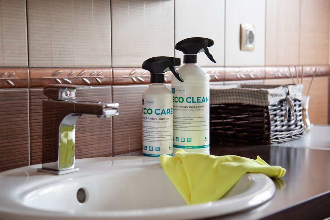 After a new interior design or thorough cleaning, the eye is drawn to a clean and bright home. Unfortunately, such a result will not last forever, but by using the right care products and simplifying future cleaning, it is possible to significantly extend it. Furthermore, less scrubbing and processing of surfaces and materials is required, which extends their life.